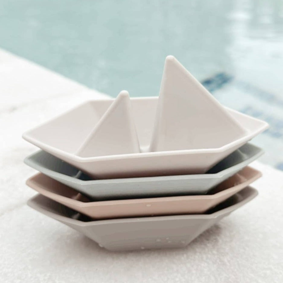 Floating Boat Bath Toy Set (4-pc)