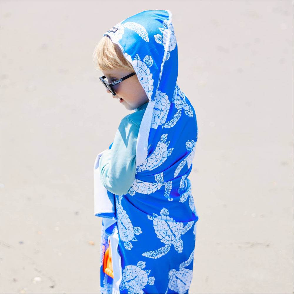 Kids UPF 50+ Hooded Sunscreen Towel - Sea Turtles